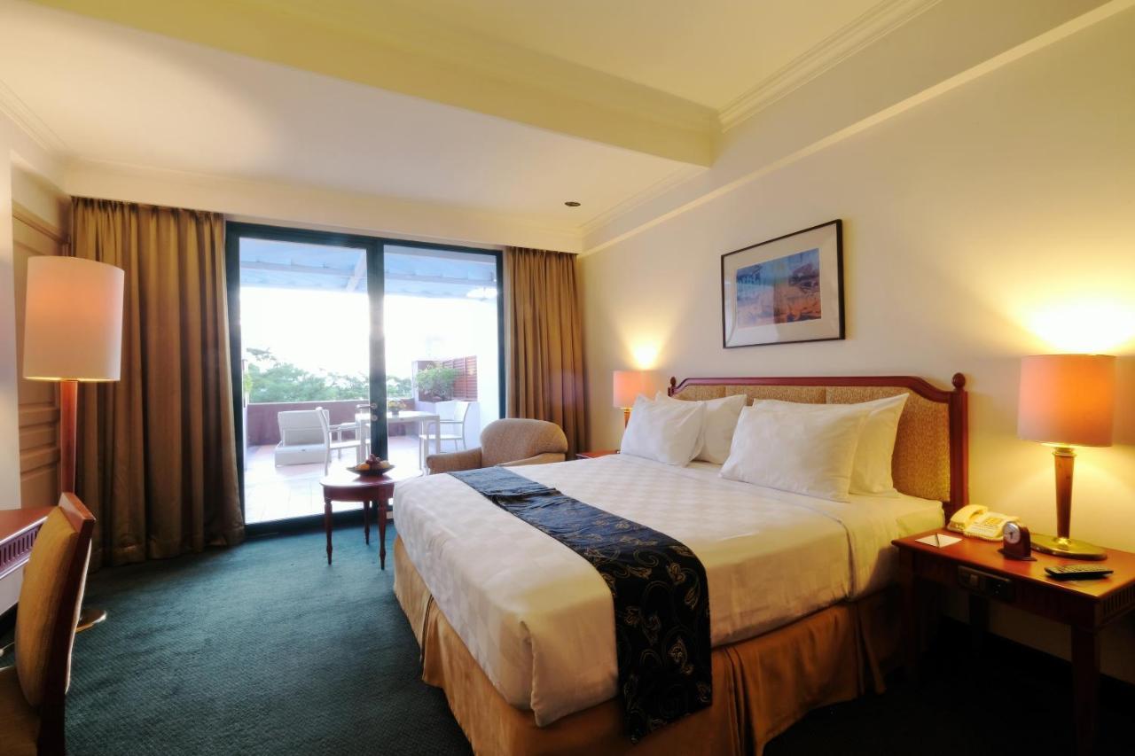 Aryaduta Makassar Extérieur photo