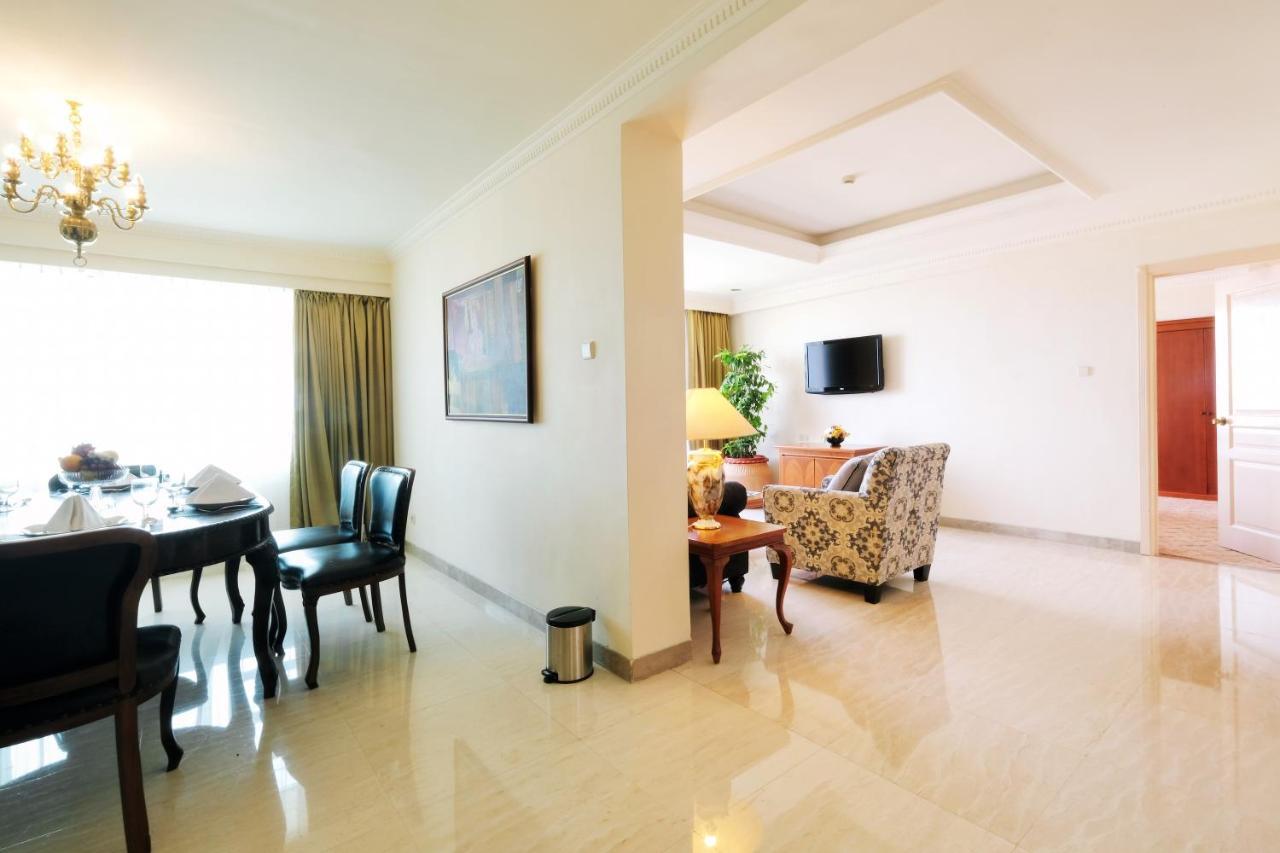 Aryaduta Makassar Extérieur photo