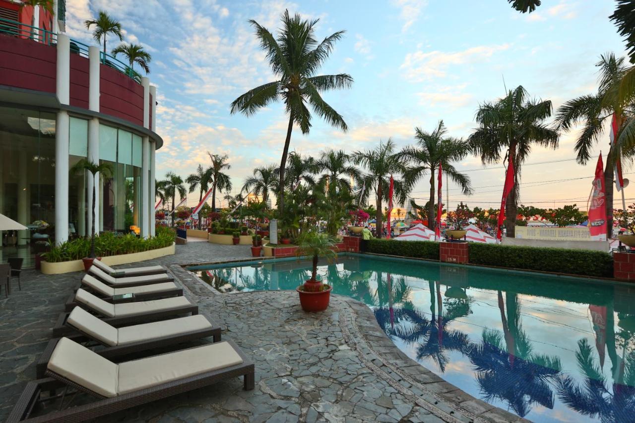 Aryaduta Makassar Extérieur photo