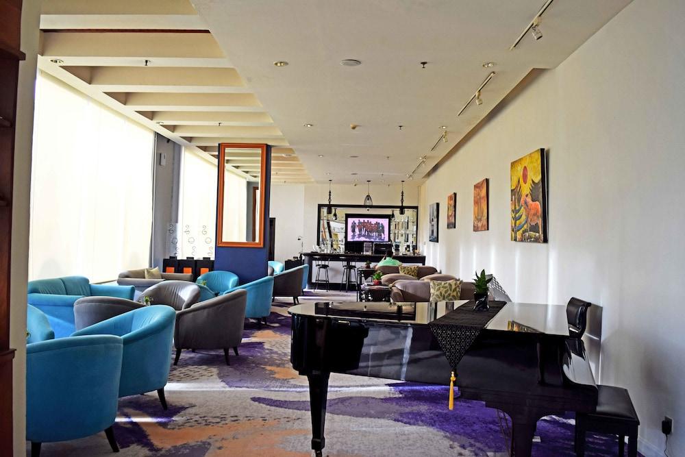 Aryaduta Makassar Extérieur photo