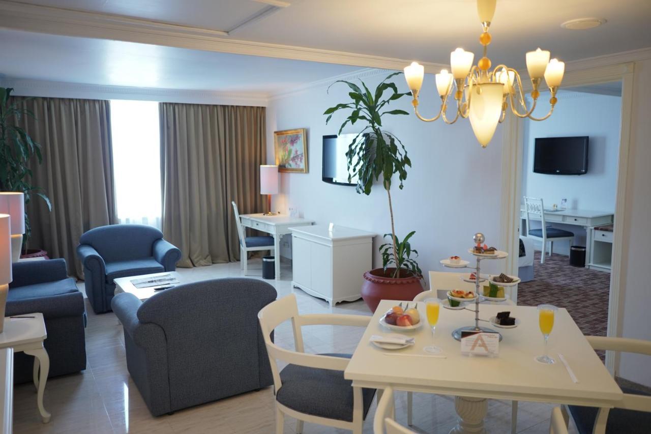 Aryaduta Makassar Extérieur photo
