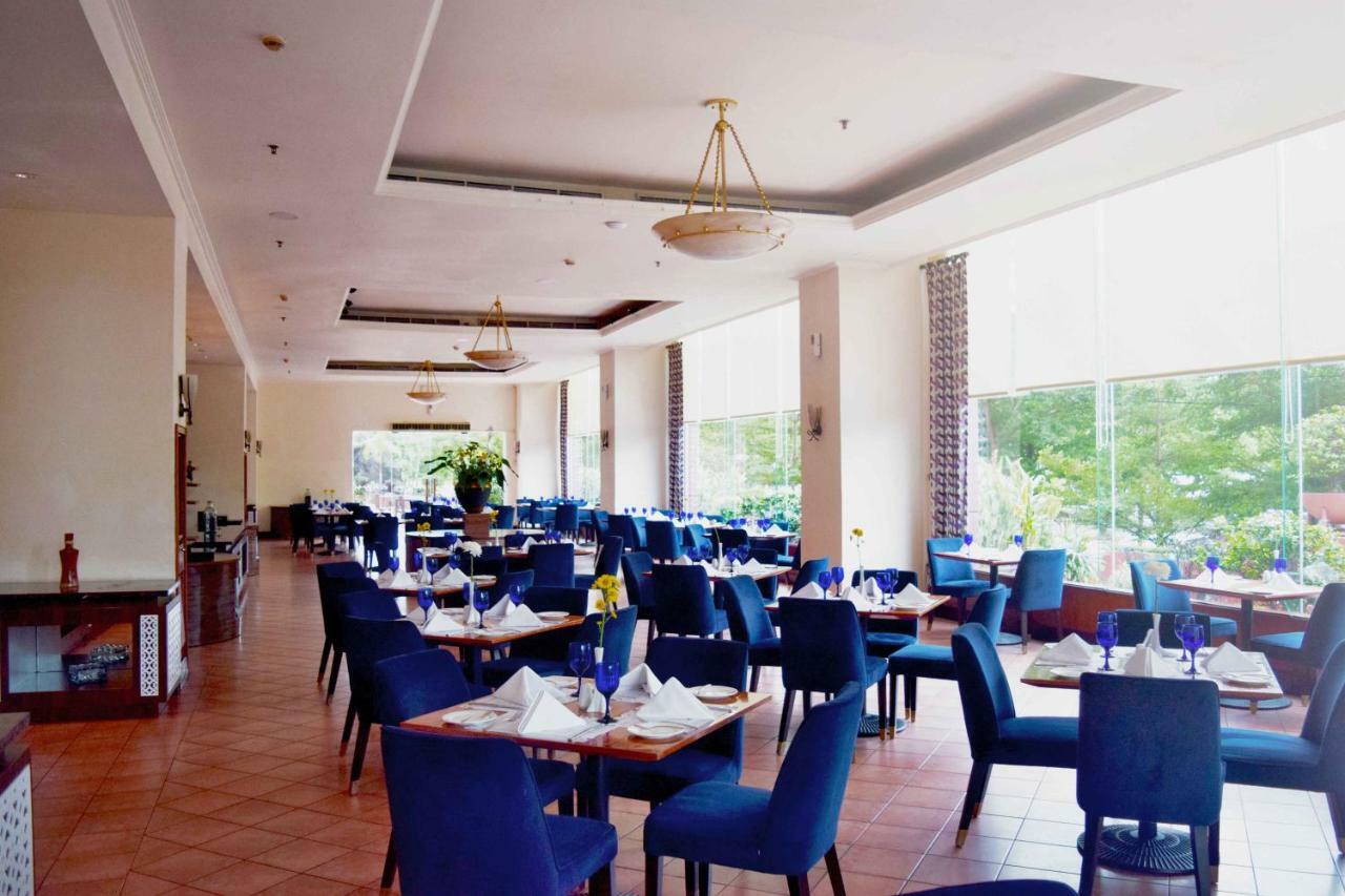 Aryaduta Makassar Extérieur photo